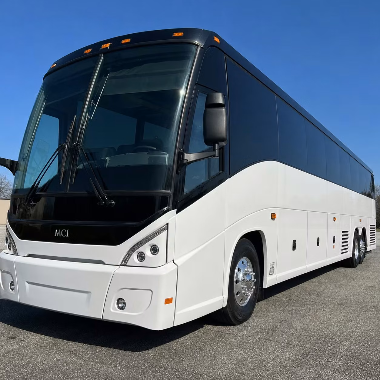 corporate group airport transfers for bend business travel