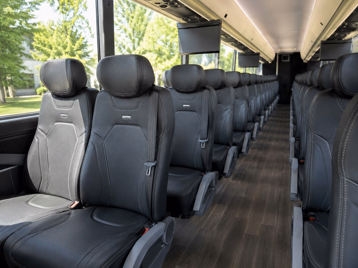 how the bus type you choose changes charter bus rental prices in bend oregon