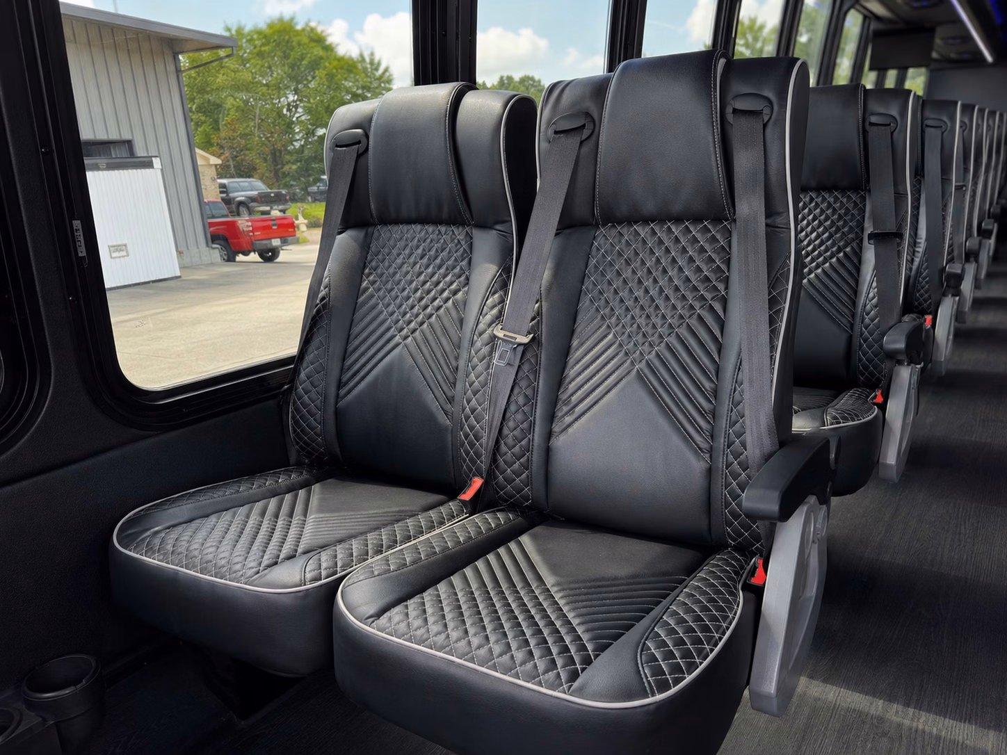 minibus rentals for local bend high school and youth sports events