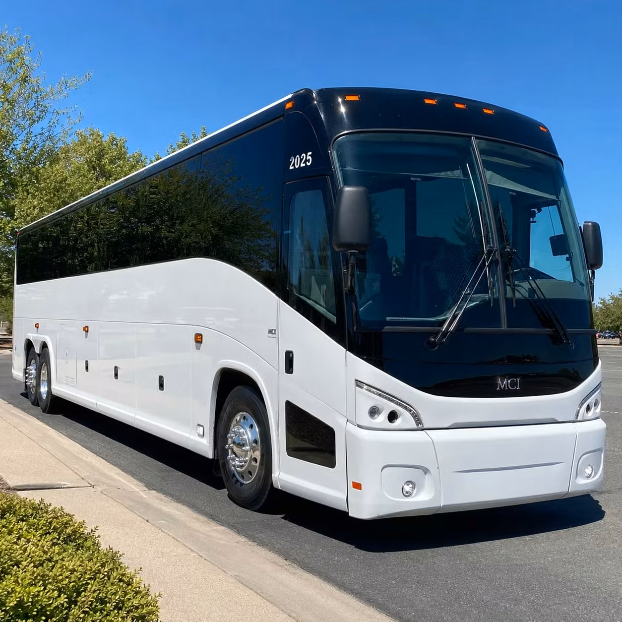 rent a bus for church retreats near bend and throughout the pacific northwest