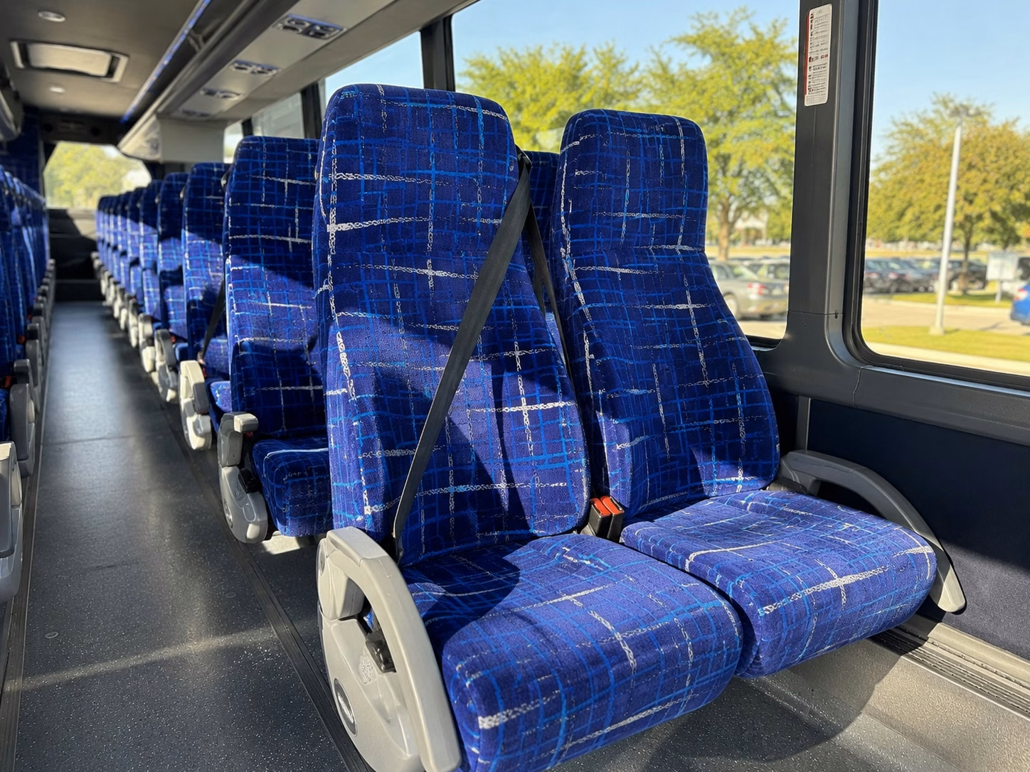 shuttle buses for guest transportation between bend hotels and wedding venues