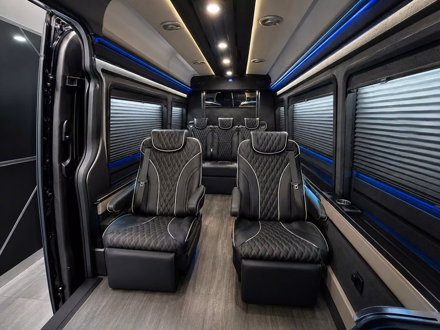 wedding guest airport shuttles serving bend and central oregon
